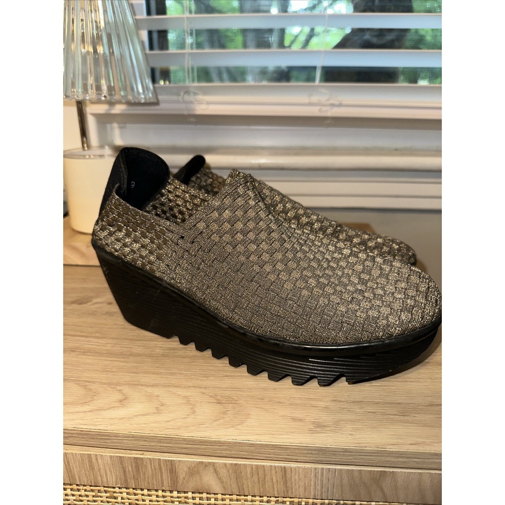 Corkys Featherlite Tent Black Gold Woven‎ Slip On Wedges Shoes Size 9 - Picture 3 of 7